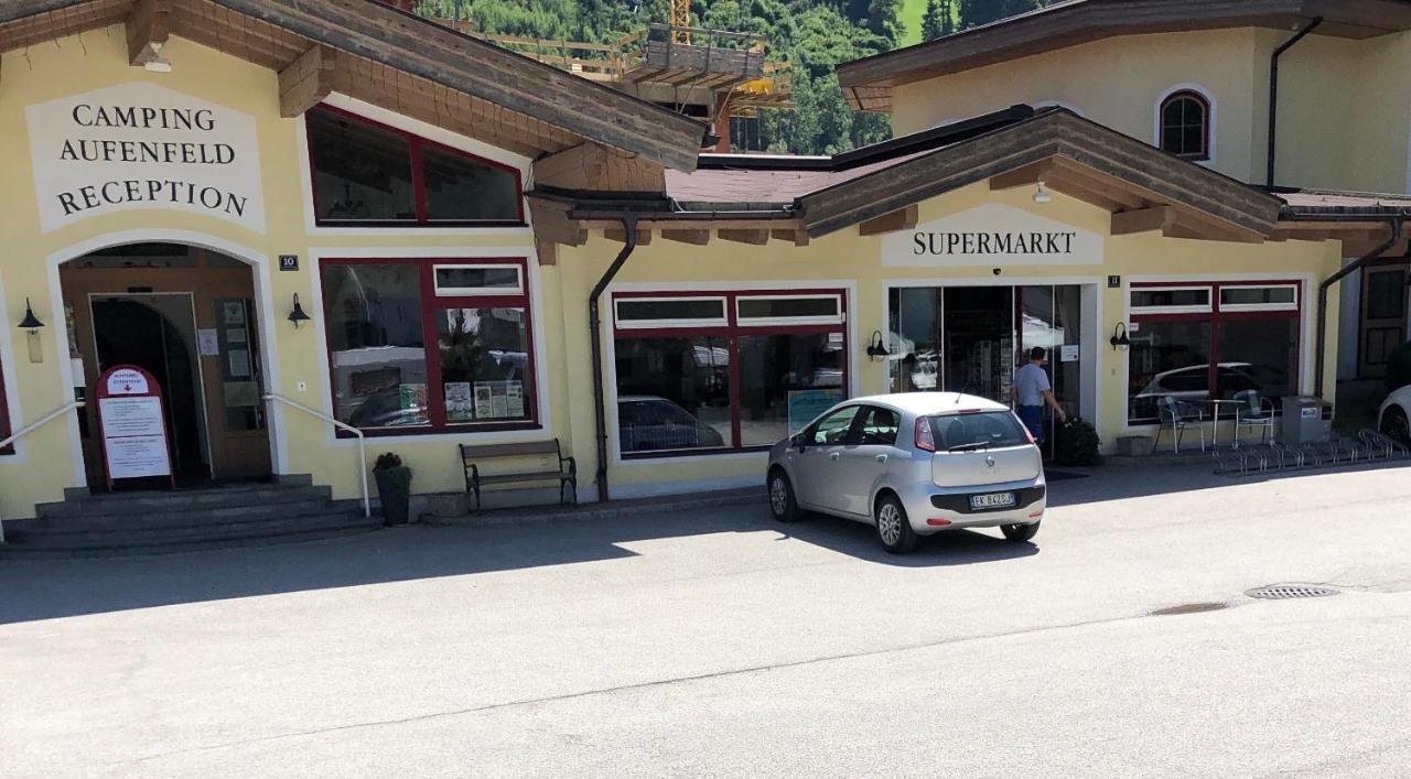 Zillerglueckhuette - 5 Sterne Camping Aufenfeld Aschau Im Zillertal 外观 照片