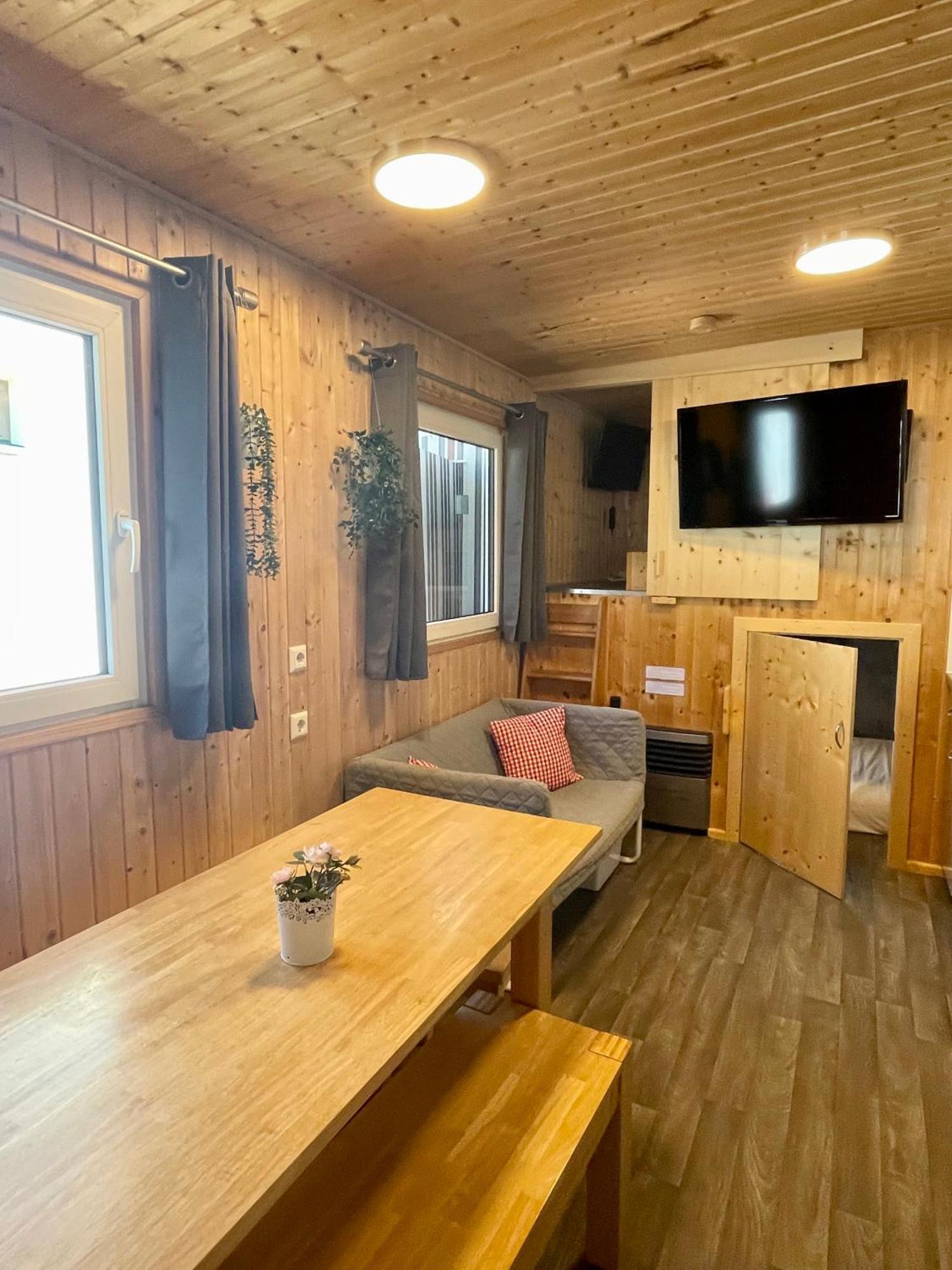 Zillerglueckhuette - 5 Sterne Camping Aufenfeld Aschau Im Zillertal 外观 照片