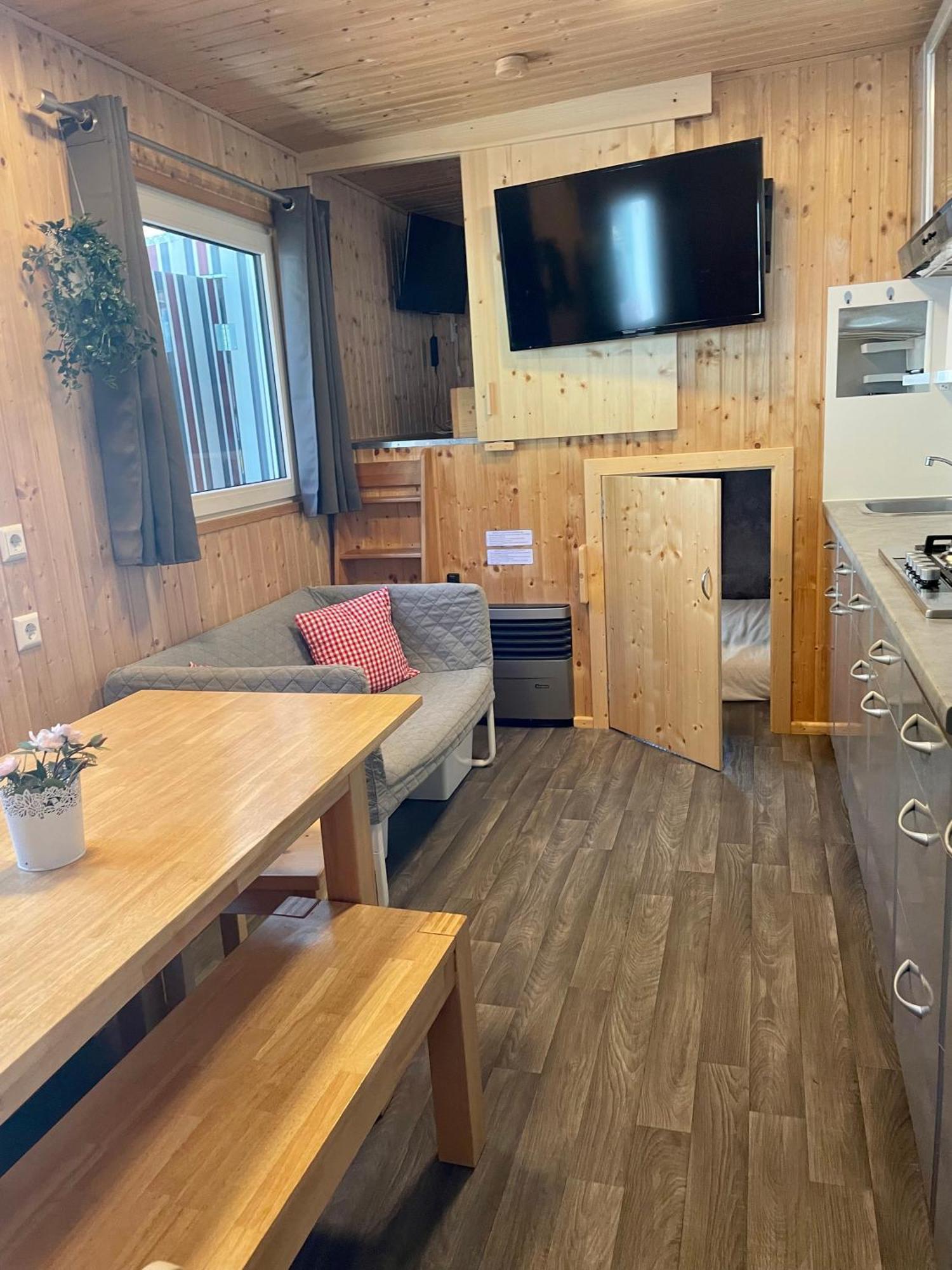 Zillerglueckhuette - 5 Sterne Camping Aufenfeld Aschau Im Zillertal 外观 照片